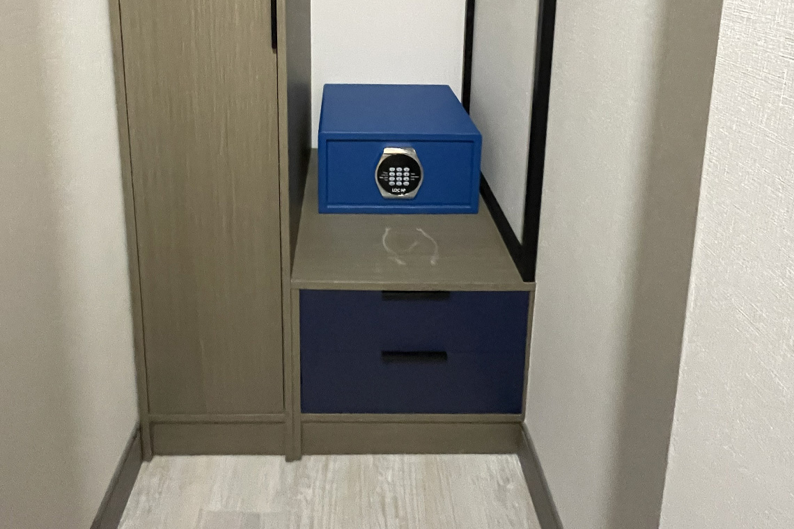 GH_chambre_grande_coffre