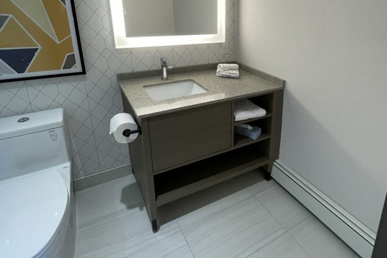 GH_chambre_moyenne_lavabo